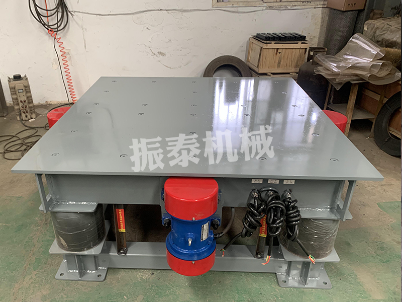 振動平臺工作時晃動大是什么原因造成的？
